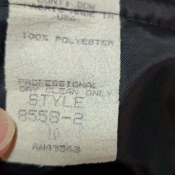 Victor costa, Neiman Marcus black ball gown, 10 - Picture 8 of 15